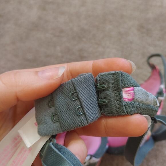 Victorias Secret Pink Size 32B Wear Everywhere Push Up Floral Beachy Hawaii Vaca - Picture 3 of 10